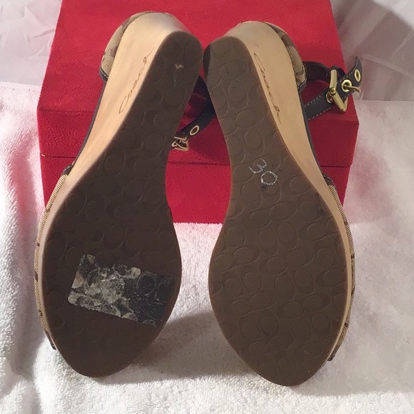 🌼Vintage 90’s 🌼 Coach wood wedges size 9 - Picture 4 of 4
